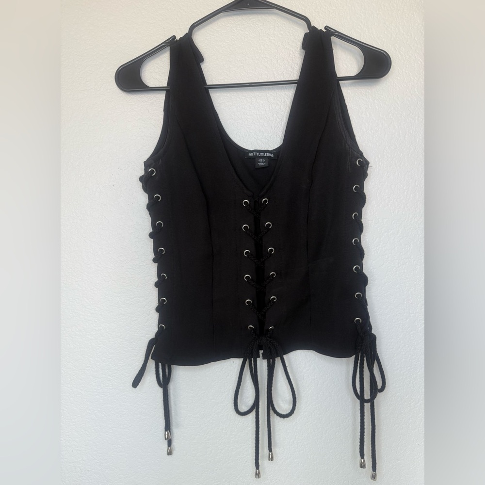PrettyLittleThing Black Lace Up Corset Crop Top